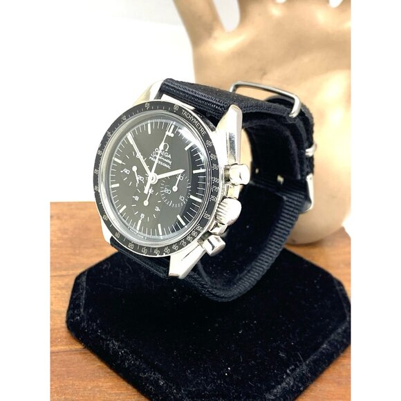 Omega Speedmaster Men's Watch 145.022 Swiss Manual 861 Black Dial Nylon Strap - Picture 2 of 16